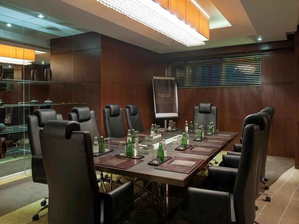 The Venue Jeddah Corniche Ξενοδοχείο Εξωτερικό φωτογραφία Meeting room
